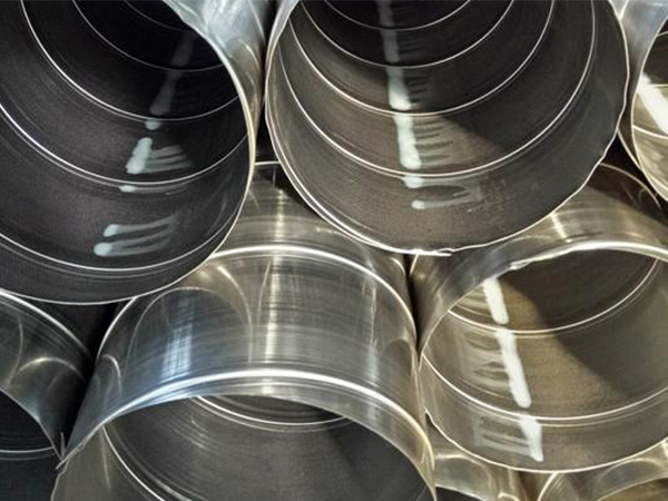 螺旋风管内部如何清理？